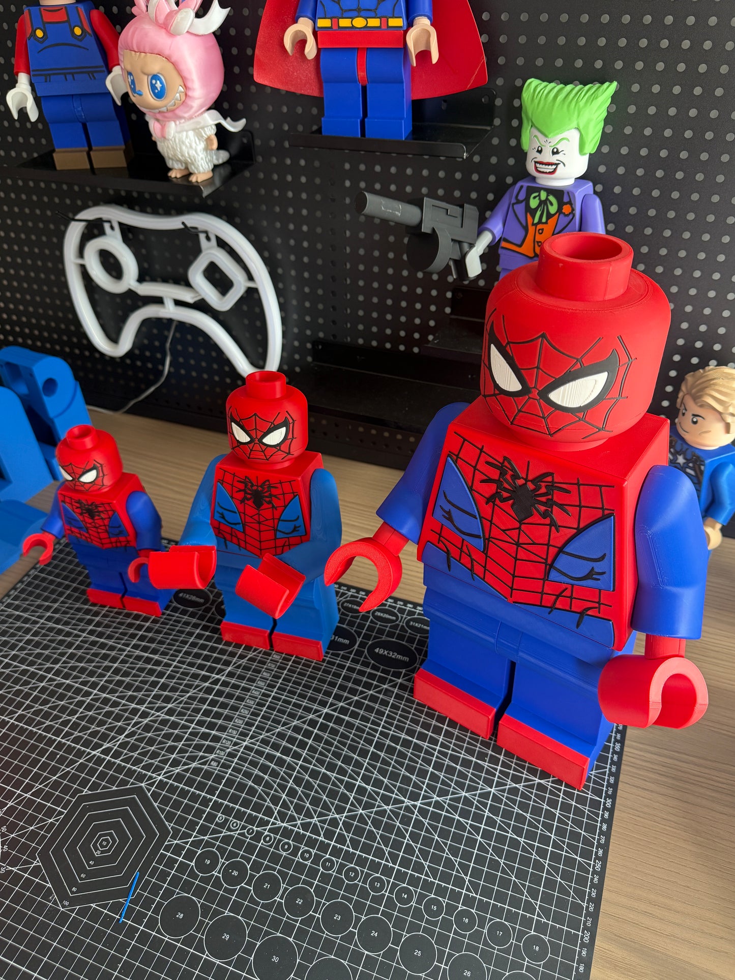 The 3D-printed Spider-Man Series (Free shipping for a limited time)