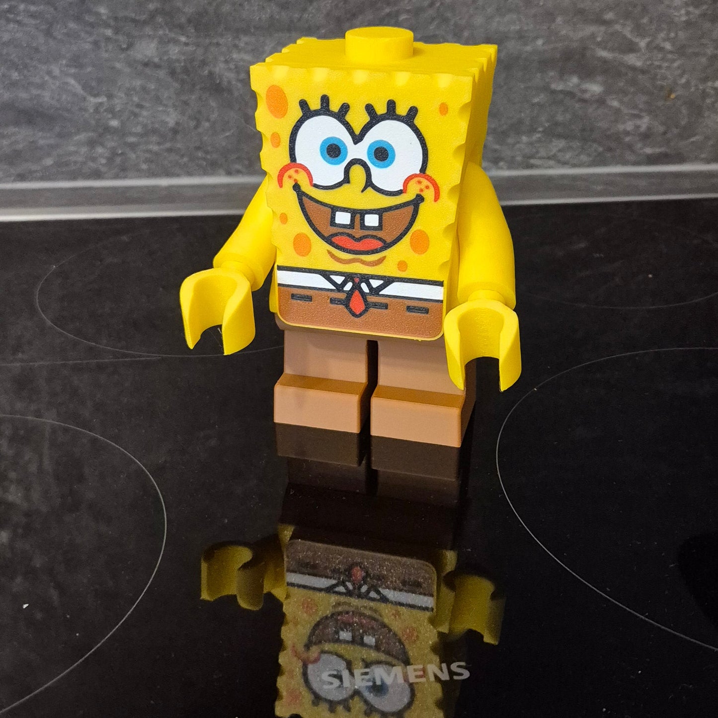 SpongeBob Block Figure