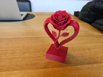 3D Printed Eternal Rose Heart – The Perfect Valentine’s Day Gift