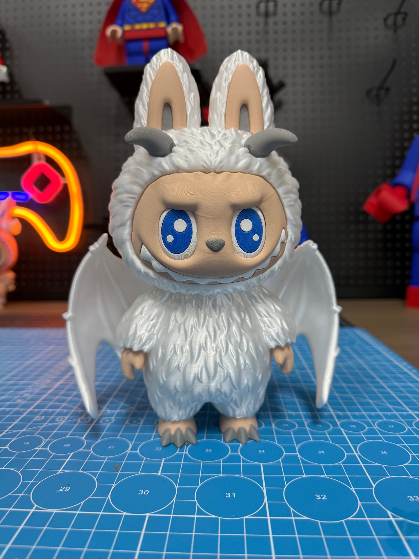 LABUBUS silk texture