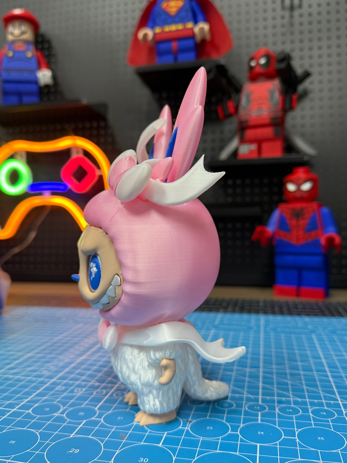 LABUBUS silk texture