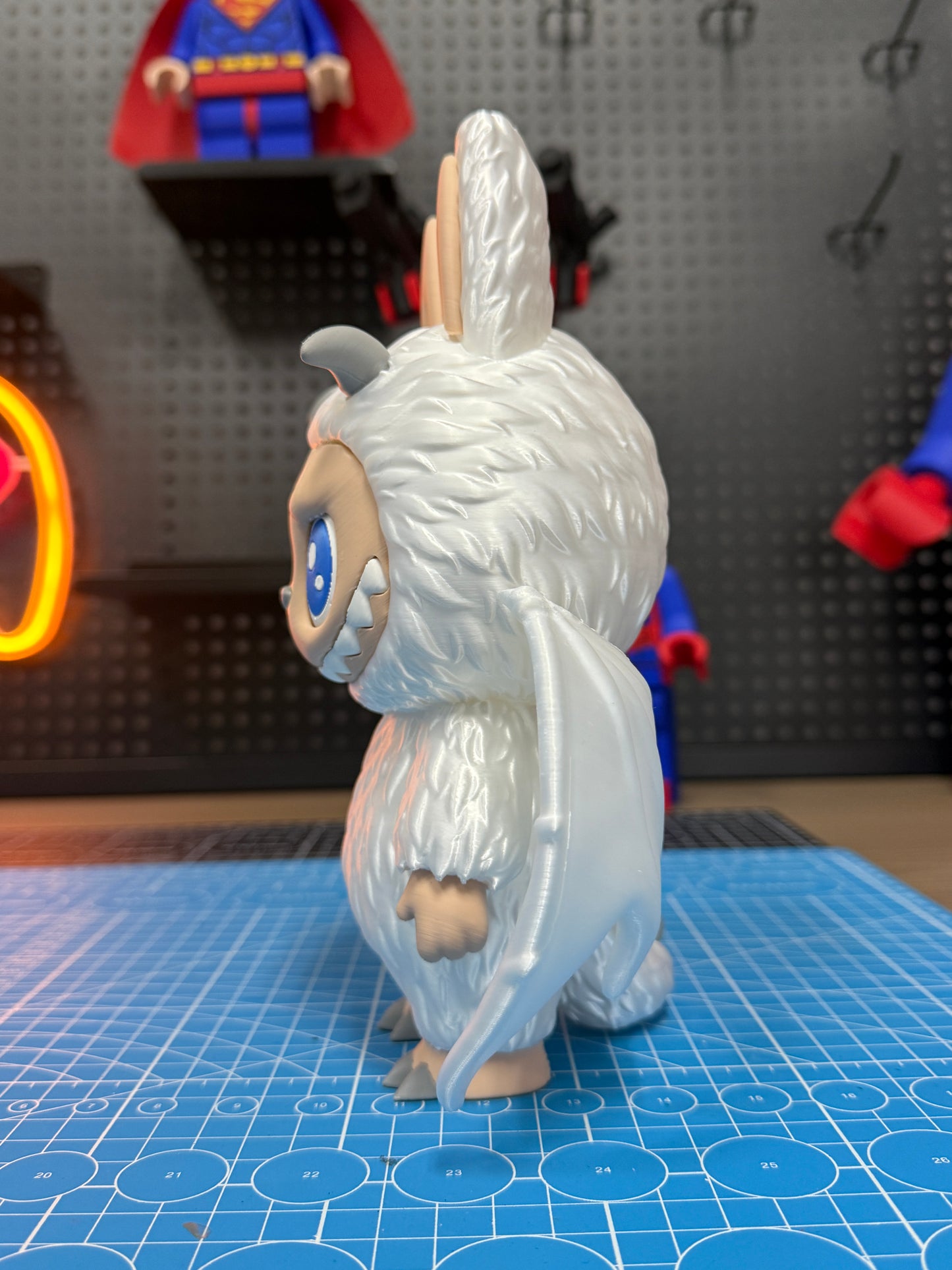 LABUBUS silk texture