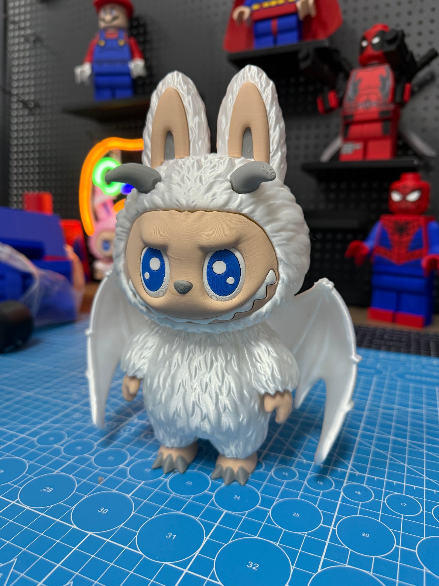 LABUBUS silk texture