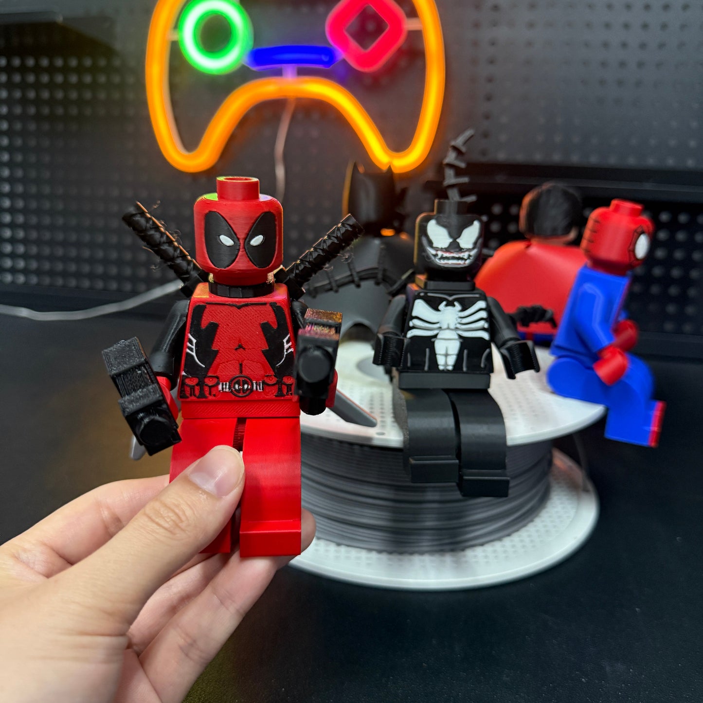 Desk Pet Hero Set