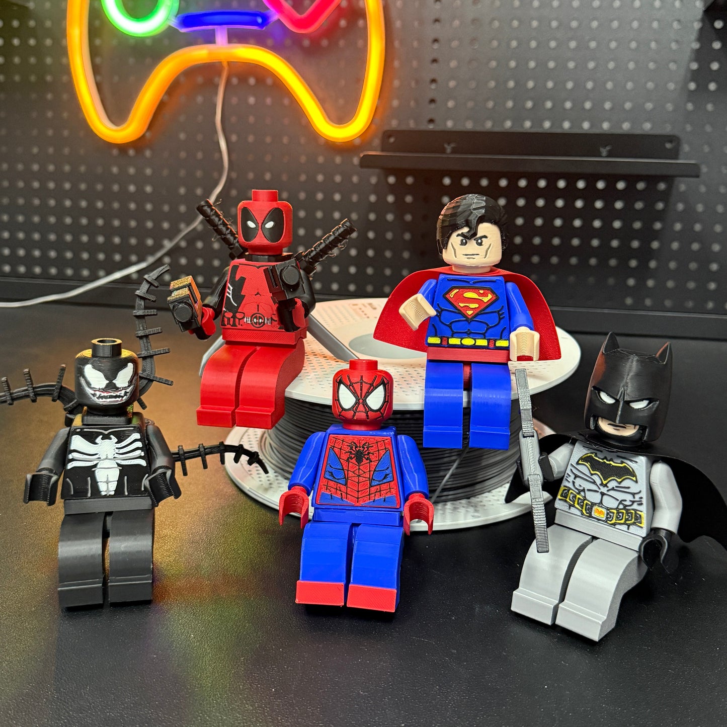 Desk Pet Hero Set
