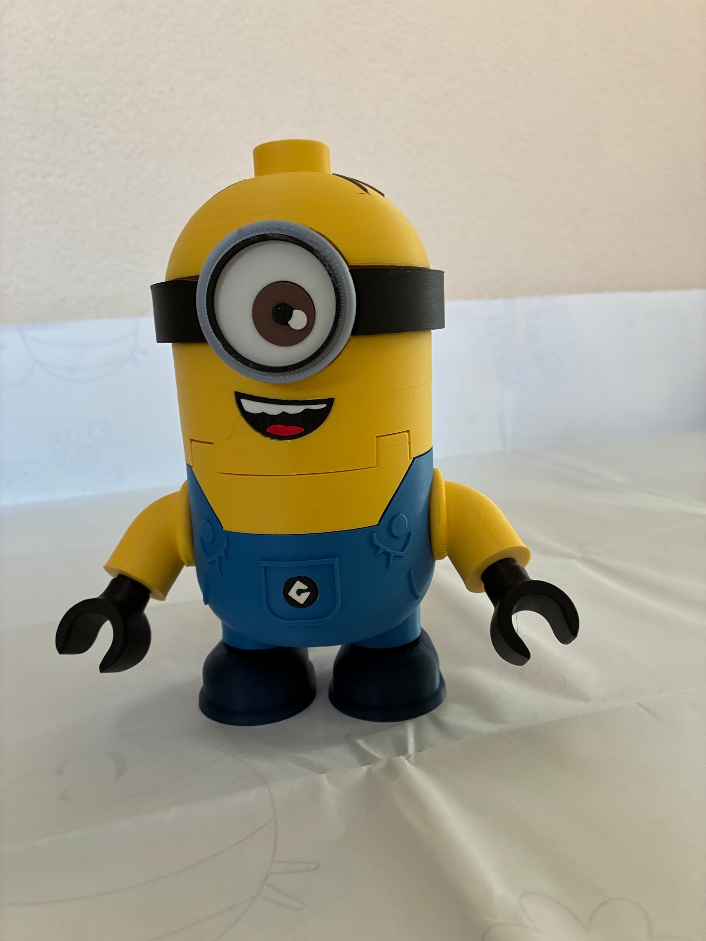 Minion Stuart — Large-Block Style