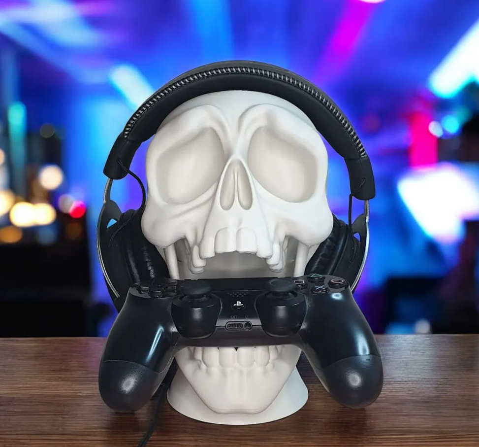 Skull Controller & Headset Stand
